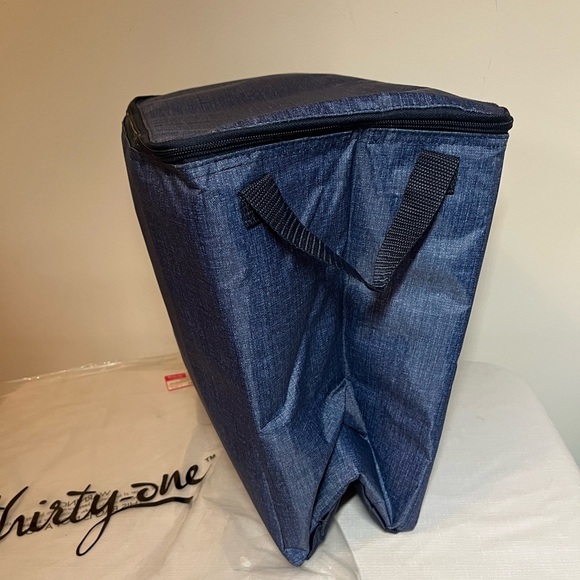 Thirty-One Denim Blue Thermal Tote Bag. New. Perfect for summer - Picture 4 of 8